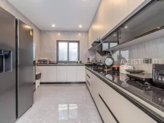 Haus zur Miete mit 6 Zimmer in Bang Lamung, Chonburi