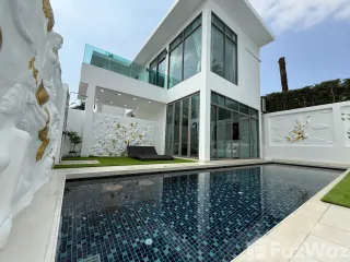 For sale 3 bedrooms villa in Kathu, Phuket