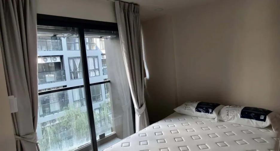 For rent 1 bed condo in Phra Khanong, Bangkok
