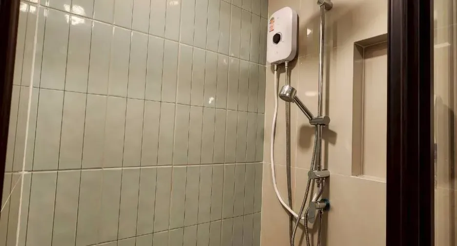For rent studio condo in Khlong San, Bangkok