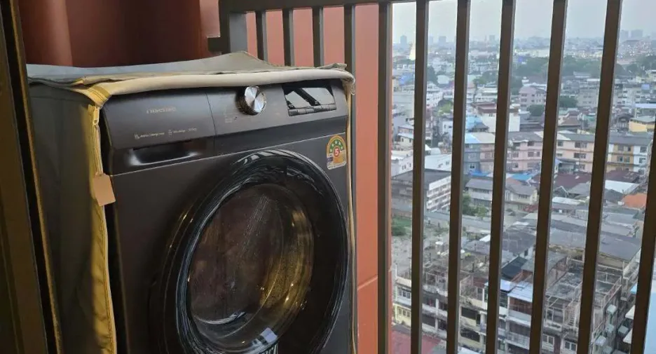 For rent studio condo in Khlong San, Bangkok