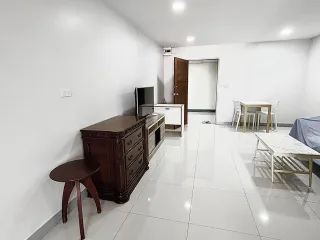 For rent studio condo in Bang Rak, Bangkok