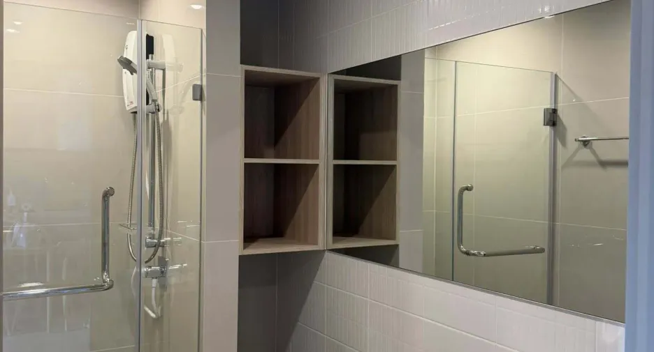 For rent 2 bedrooms condo in Bang Phli, Samut Prakan