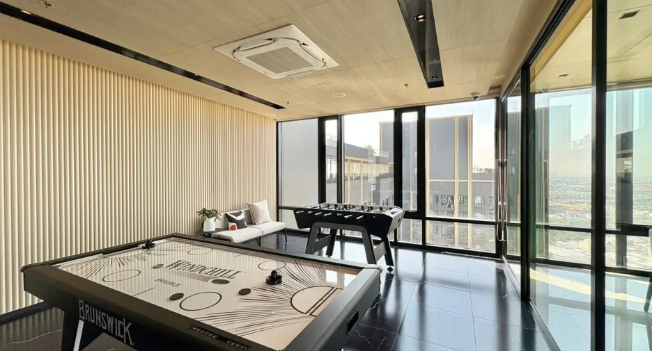 For rent 2 bedrooms condo in Bang Phli, Samut Prakan