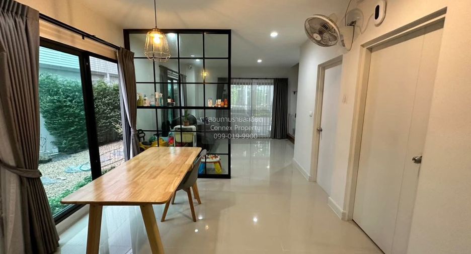 For sale 3 bedrooms townhouse in Nong Khaem, Bangkok