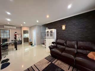 For sale 3 bedrooms townhouse in Lak Si, Bangkok