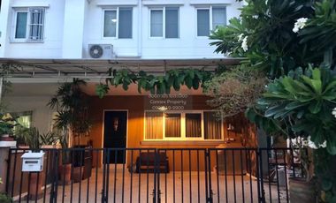 For sale 4 ベッドルーム townhouse in Bueng Kum, Bangkok