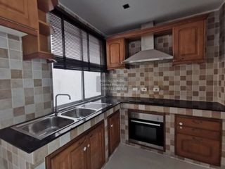 Продажа 3 спальни таунхаус в Буенг Кум, Бангкок