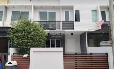 For sale 3 bedrooms townhouse in Bueng Kum, Bangkok