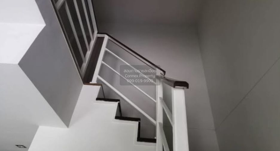 For sale 3 bedrooms townhouse in Bueng Kum, Bangkok