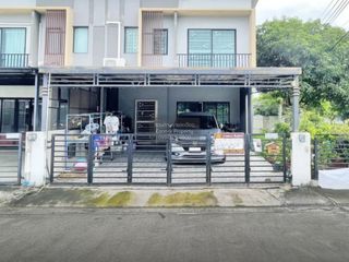 出售 3 卧室 联排别墅 在 Don Mueang, 曼谷