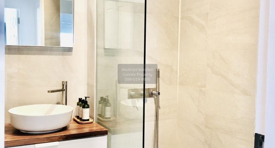 For sale 2 bedrooms condo in Watthana, Bangkok