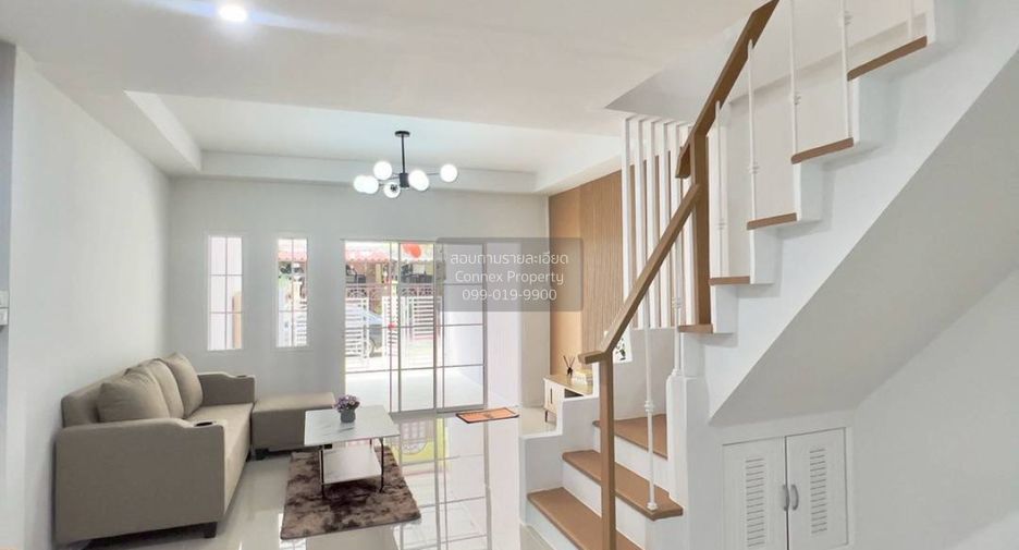For sale 3 bedrooms townhouse in Khlong Sam Wa, Bangkok