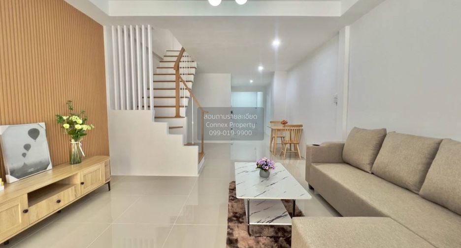 For sale 3 bedrooms townhouse in Khlong Sam Wa, Bangkok