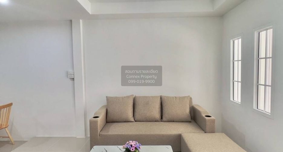 For sale 3 bedrooms townhouse in Khlong Sam Wa, Bangkok