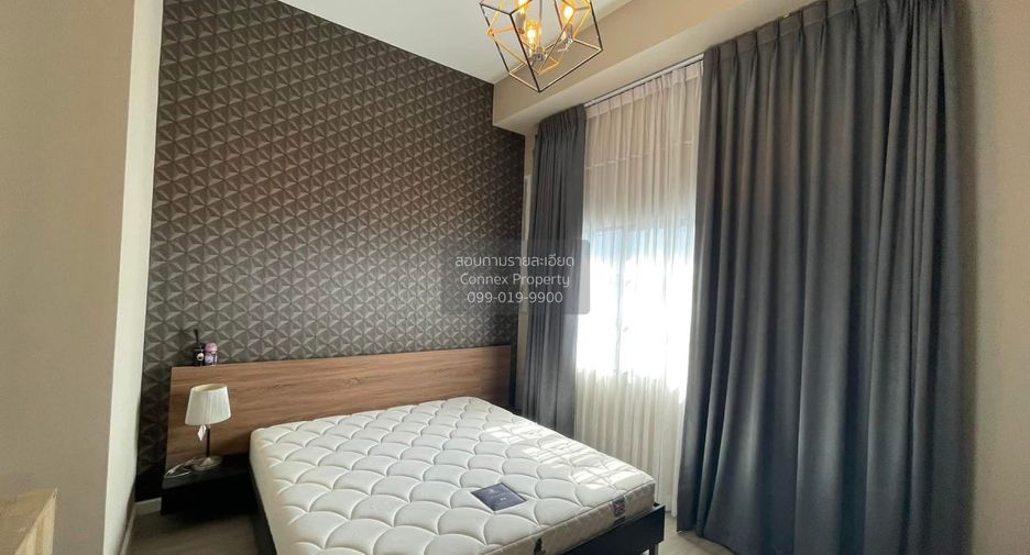 For sale 3 bedrooms townhouse in Phasi Charoen, Bangkok