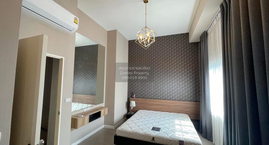 For sale 3 bedrooms townhouse in Phasi Charoen, Bangkok