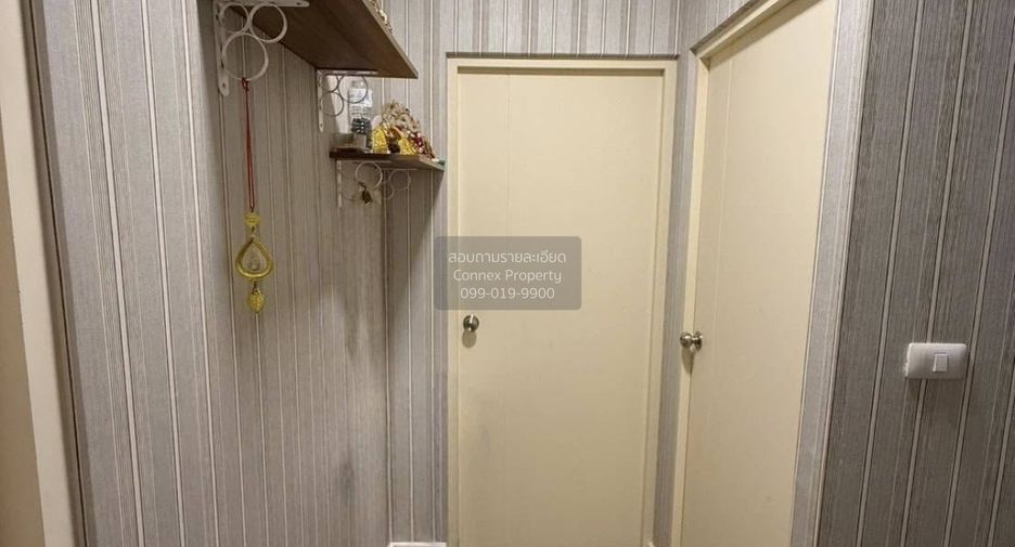For sale 3 bedrooms townhouse in Phasi Charoen, Bangkok