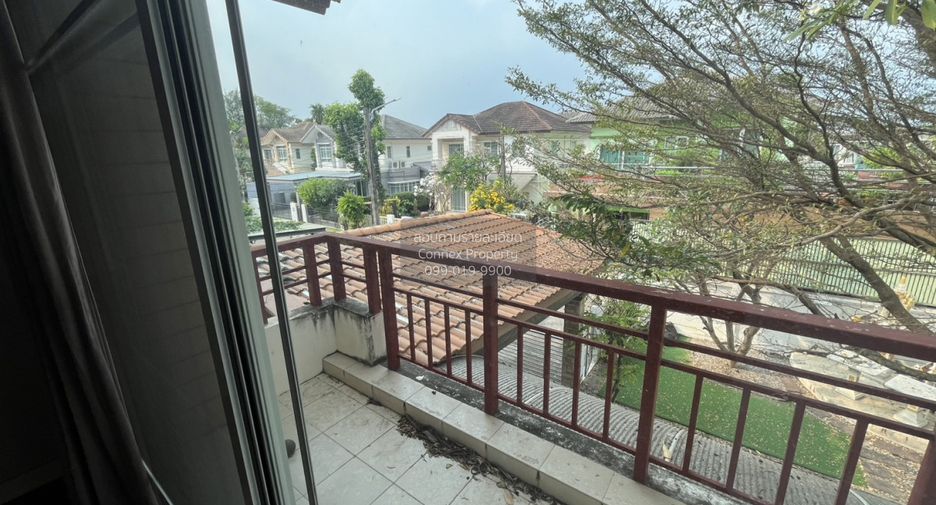 For sale 4 bedrooms house in Khlong Sam Wa, Bangkok