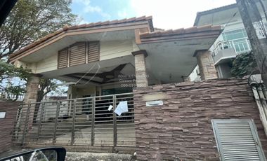 For sale 4 bedrooms house in Khlong Sam Wa, Bangkok