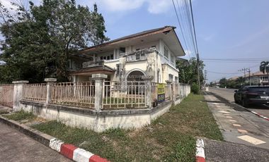 Haus zum Kauf mit 3 Zimmer in Thanyaburi, Pathum Thani