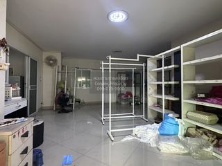 Продажа 3 спальни таунхаус в Thanyaburi, Патумтани