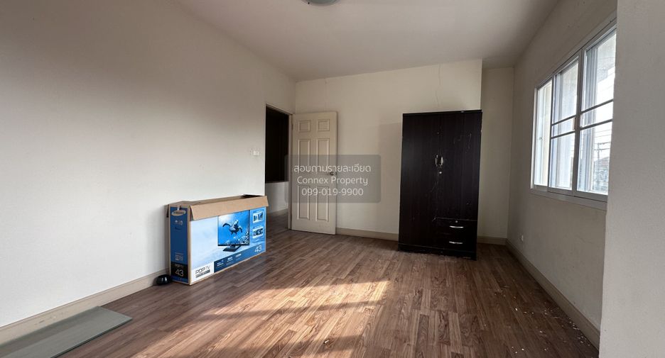 Reihenhaus zum Kauf mit 3 Zimmer in Thanyaburi, Pathum Thani