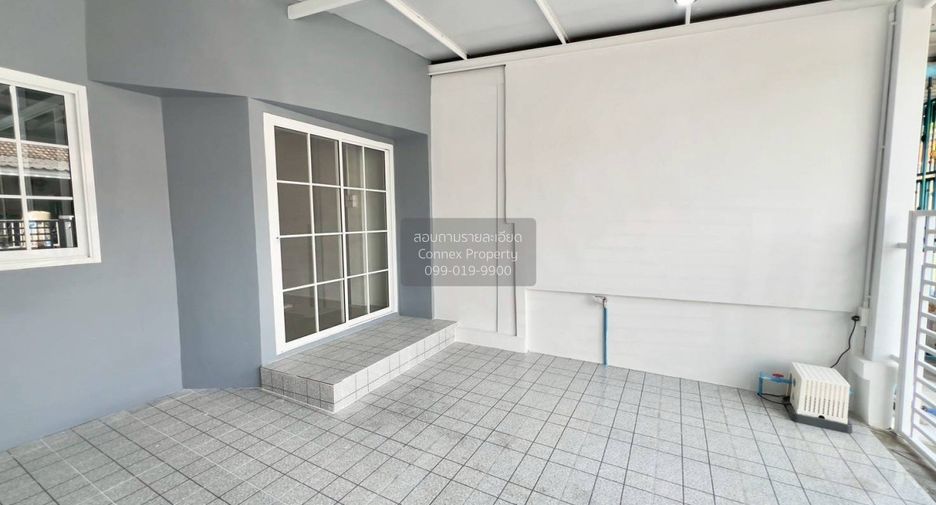 For sale 2 bedrooms townhouse in Thanyaburi, Pathum Thani