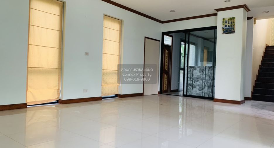 For sale 5 bedrooms house in Mueang Nonthaburi, Nonthaburi