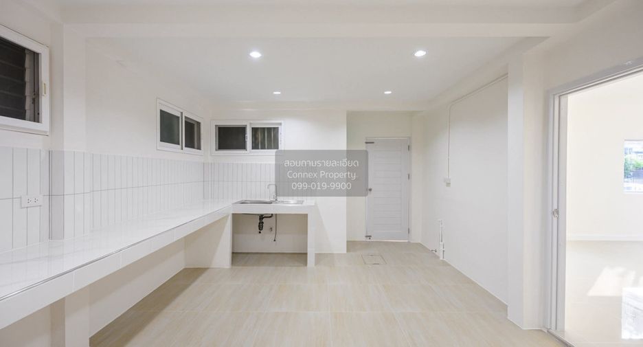 Reihenhaus zum Kauf mit 3 Zimmer in Mueang Nonthaburi, Nonthaburi