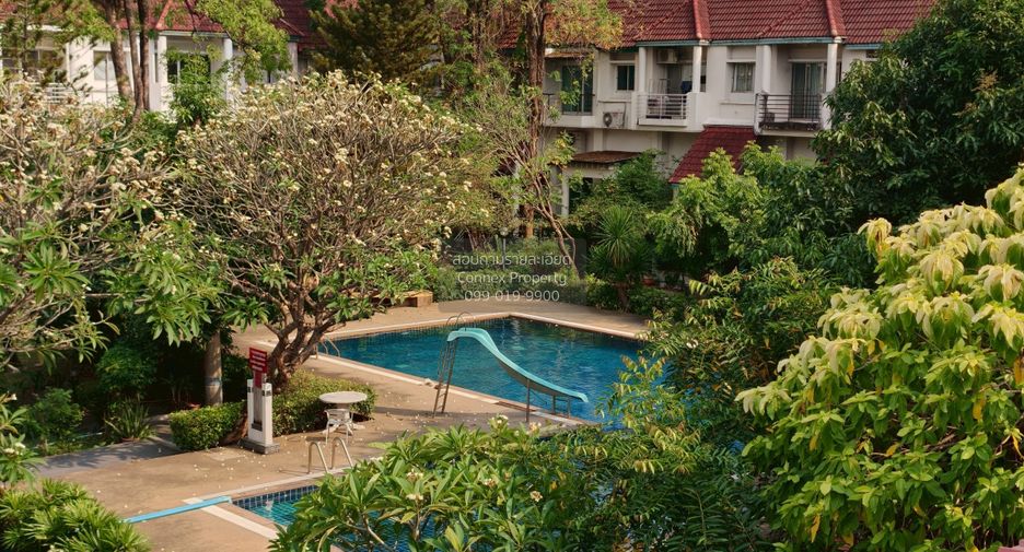 For sale 3 bedrooms townhouse in Bueng Kum, Bangkok