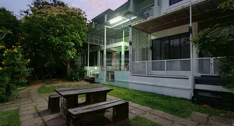 For sale 3 bedrooms townhouse in Bueng Kum, Bangkok