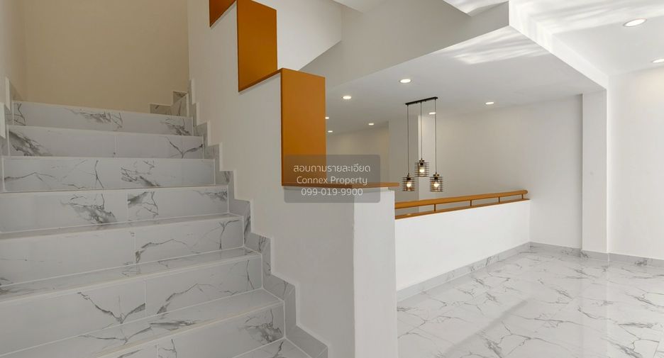 For sale 3 bedrooms townhouse in Bueng Kum, Bangkok