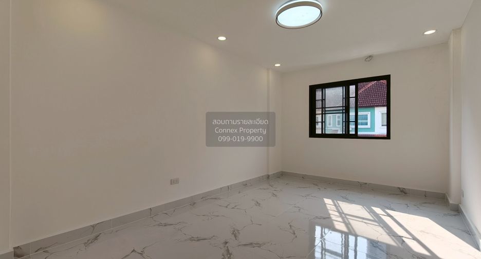 For sale 3 bedrooms townhouse in Bueng Kum, Bangkok