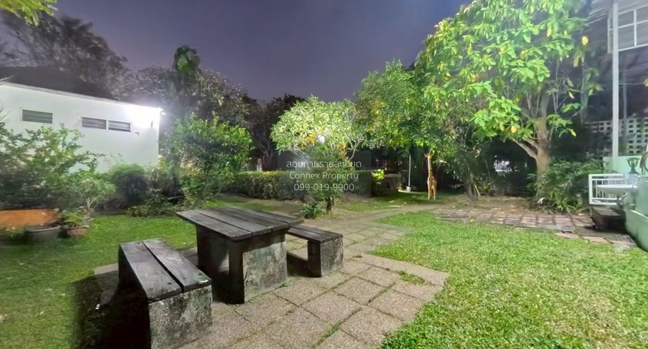 For sale 3 bedrooms townhouse in Bueng Kum, Bangkok