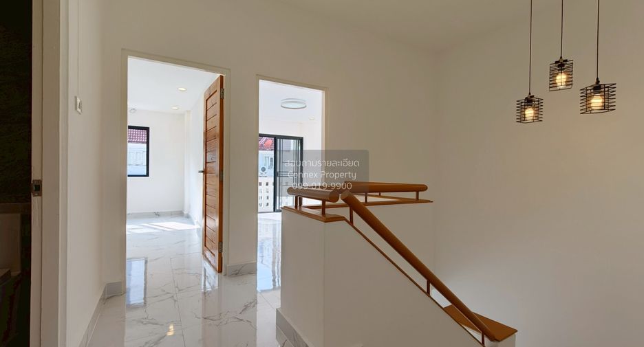 For sale 3 bedrooms townhouse in Bueng Kum, Bangkok