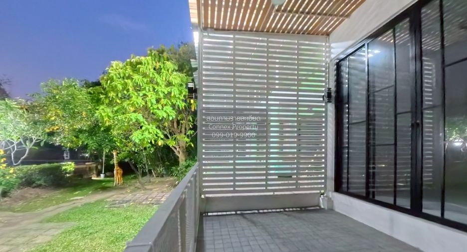 For sale 3 bedrooms townhouse in Bueng Kum, Bangkok