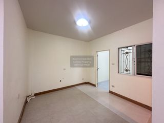 For sale 3 bedrooms townhouse in Bang Khae, Bangkok