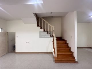 For sale 3 bedrooms townhouse in Bang Khae, Bangkok