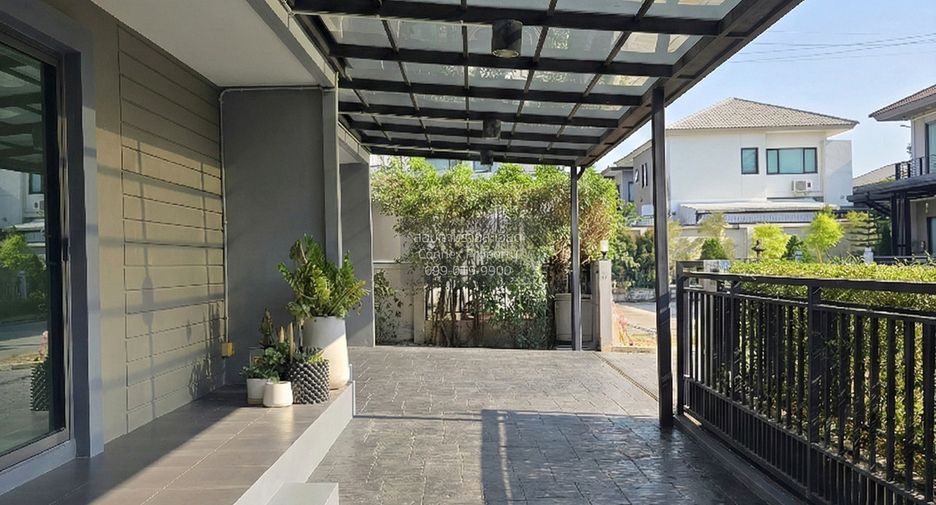 For sale 4 bedrooms house in Sai Mai, Bangkok