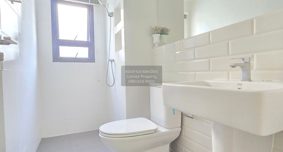 For sale 4 bedrooms house in Sai Mai, Bangkok