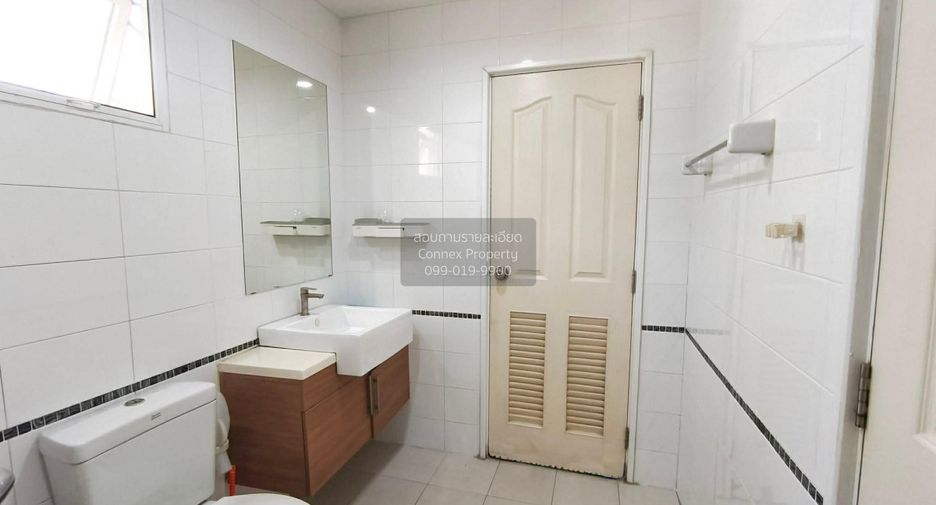 For sale 3 bedrooms house in Prawet, Bangkok
