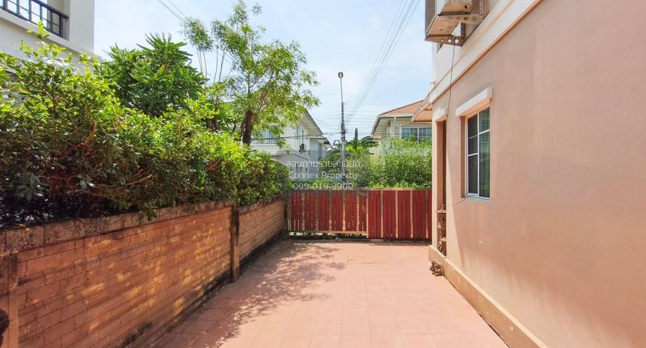 For sale 3 bedrooms house in Prawet, Bangkok