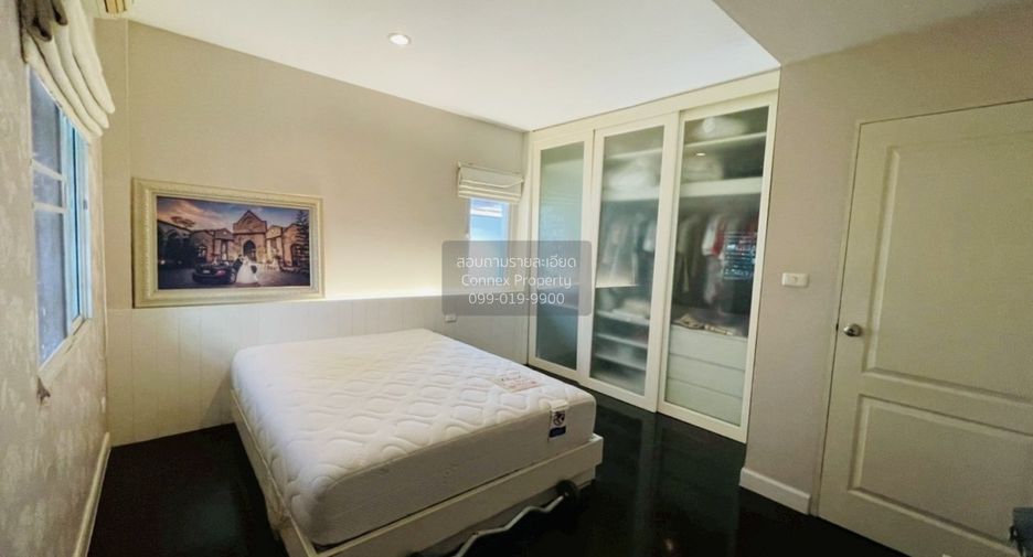 For sale 3 bedrooms house in Chom Thong, Bangkok