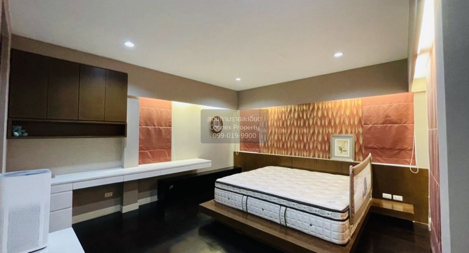 For sale 3 bedrooms house in Chom Thong, Bangkok