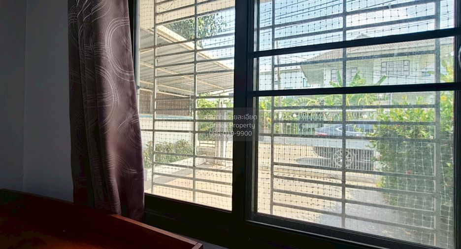 For sale 3 bedrooms house in Thawi Watthana, Bangkok