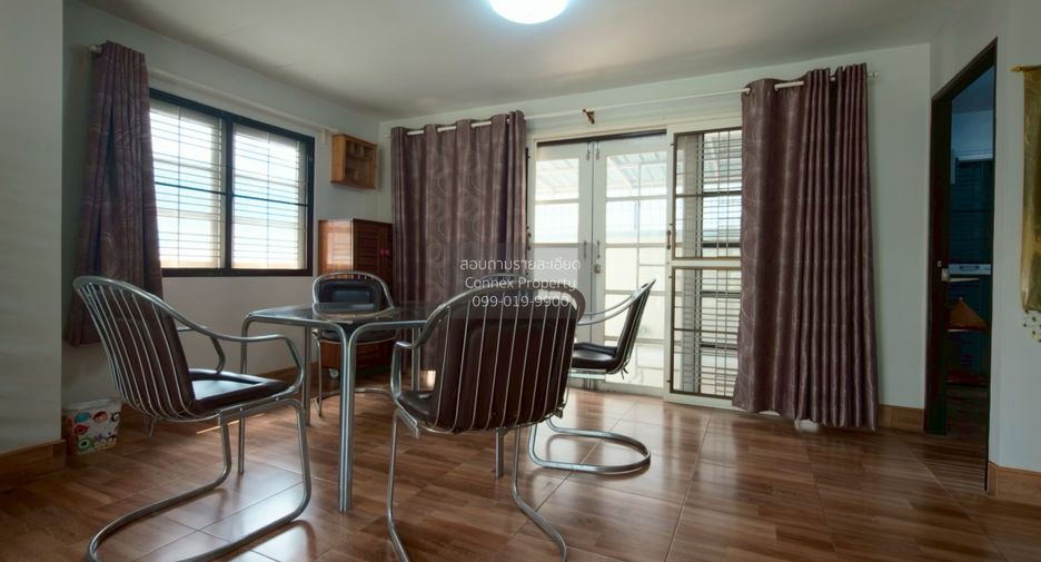 For sale 3 bedrooms house in Thawi Watthana, Bangkok