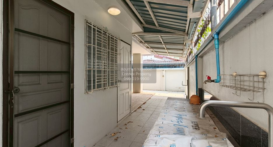 For sale 3 bedrooms house in Thawi Watthana, Bangkok