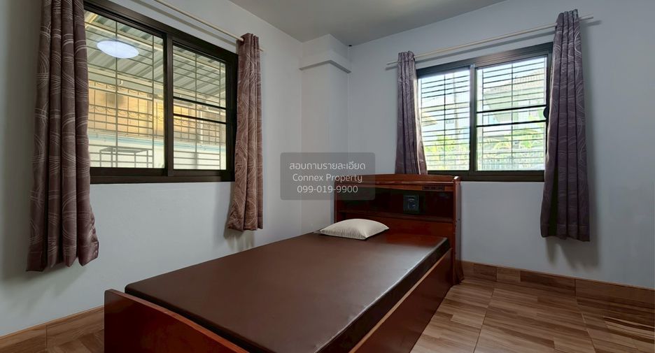 For sale 3 bedrooms house in Thawi Watthana, Bangkok