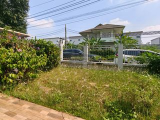 出售 3 卧室 独立屋 在 Thawi Watthana, 曼谷
